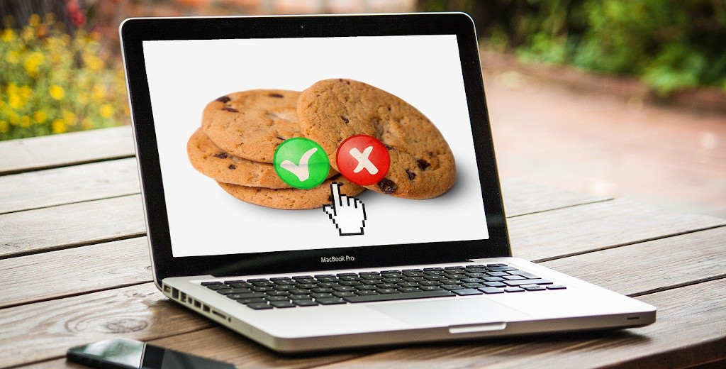 cookies on computer screen